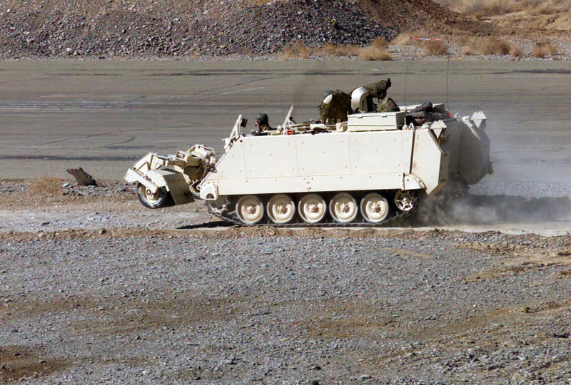 Norwegian mine rollers M113