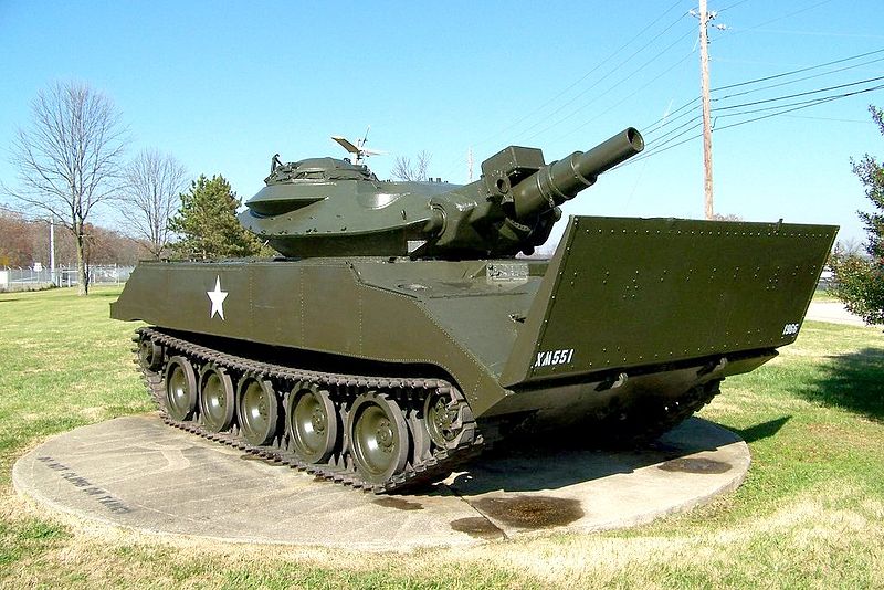 XM551 Pilot 4