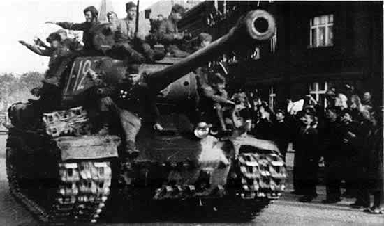 IS-2, Bohemia, Czech Republic, 1945